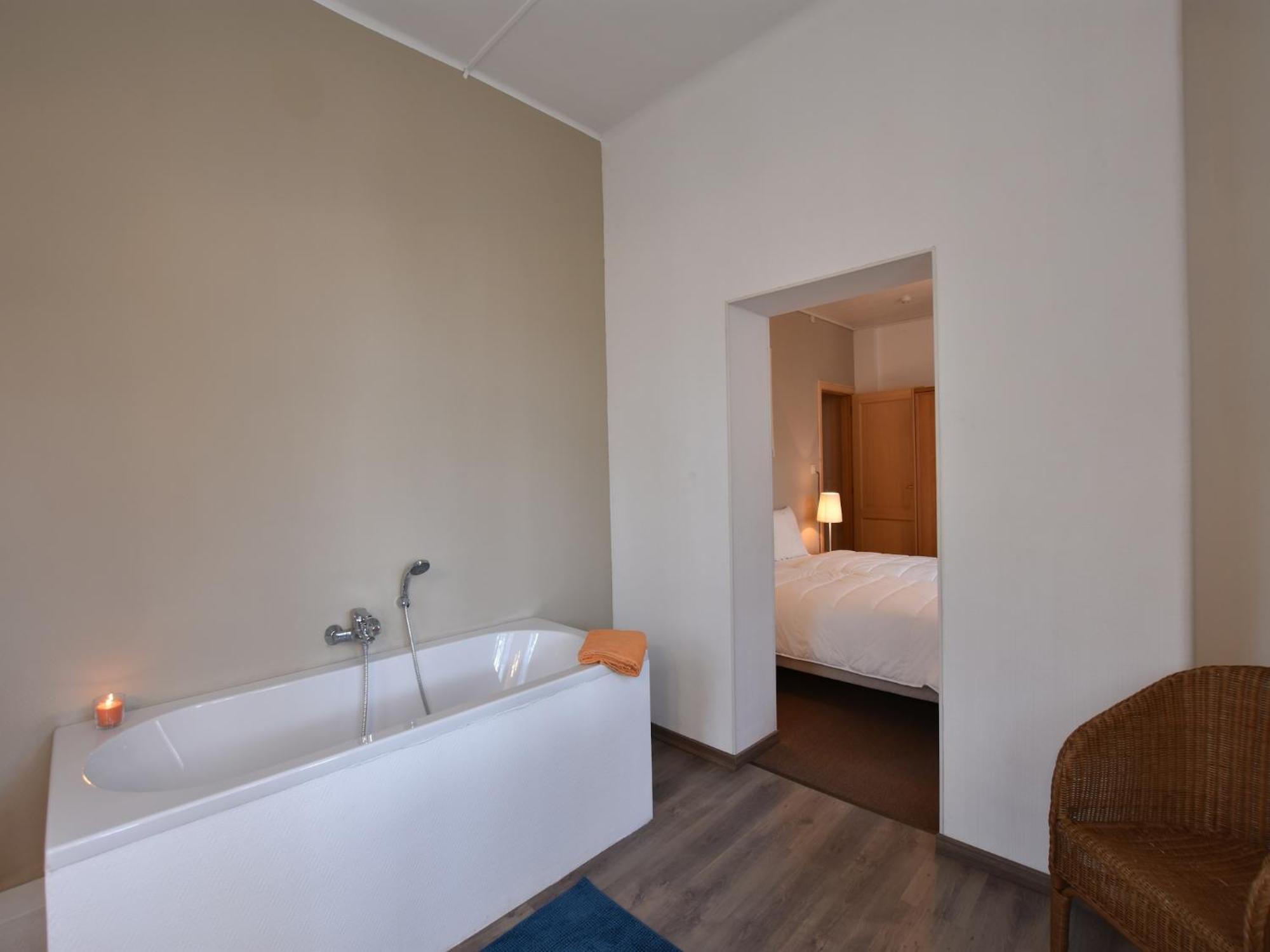 Former Hotel In The Centre And At 50 Metres From The Beach In Panne De Panne Exterior photo